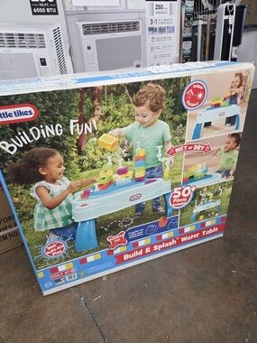 Build & Splash Water Table - Blue